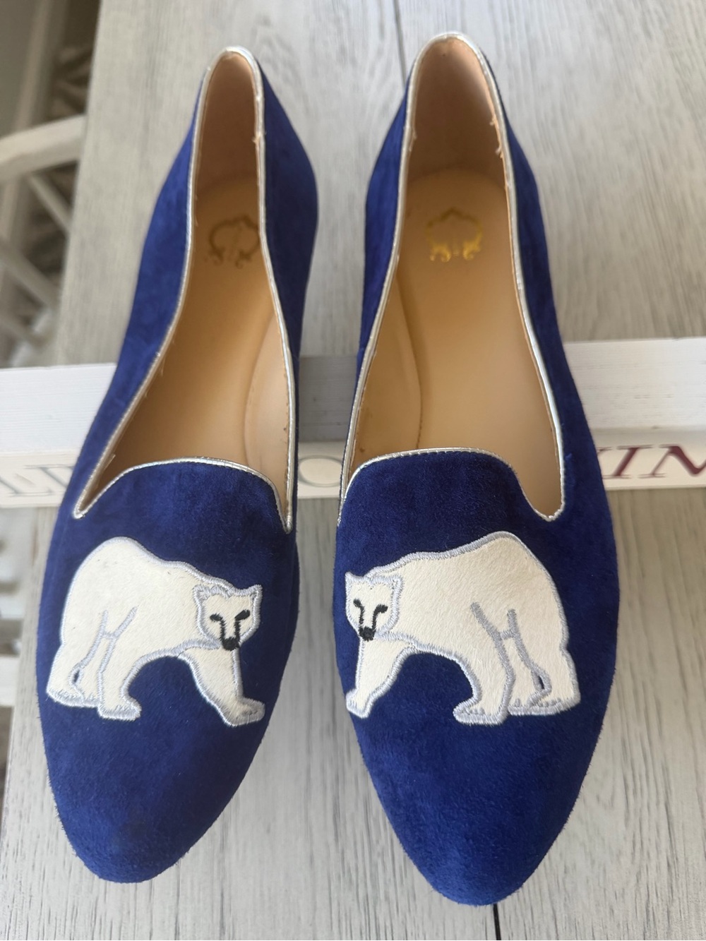 C. Wonder Courtney Blue Suede Polar Bear Embroidered Loafers Flats 10 EUC - Picture 3 of 8